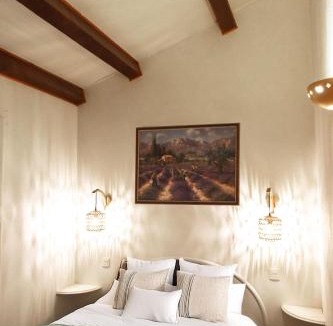 Montelimar House | Repos et Tranquillité - Super Calme de la campagne - Clim - Grande Piscine Partagée au Sel - Déco cosy tout confort - Proche Commodités