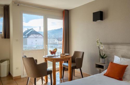 Lons-le-Saunier Apartment | Residence Des Thermes