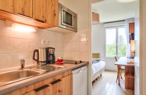 Bures-sur-Yvette Apartment | Residhome Paris Saclay " Bures sur Yvette "