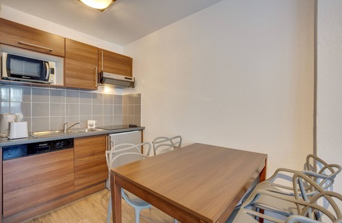 Aix-les-Bains Apartment | ResidHotel Azuréa