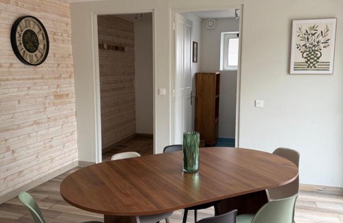 Romans-sur-Isere Apartment | Rez de jardin, au centre de Romans-sur-Isère