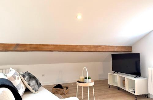 Belleville Apartment | Rive droite charmante