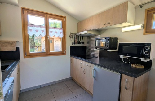Travexin Cottage | Romantic Chalet: Modern Comfort in Cornimont, Near Ski & Nature Activities