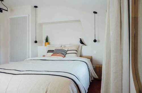 Methamis Bed & Breakfast | Room with a view in the B&B Le Pavadou, near the Mont Ventoux