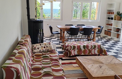 Saint-Maur Bed & Breakfast | Room with magnificent view - Breakfast included. Table d'hôte on request