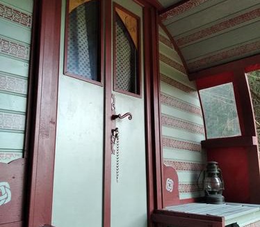 Saint-Vincent-en-Bresse Other | Roulotte irlandaise Polly