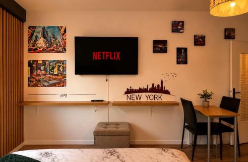 Besancon Apartment | Route 66 Studio - Gare