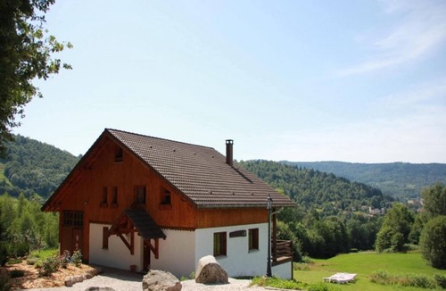Le Thillot Ski Chalet | Rustic Chalet for Families
