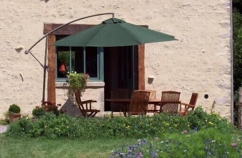 Menou Cottage | Rustic country house renovated in the heart of the forests