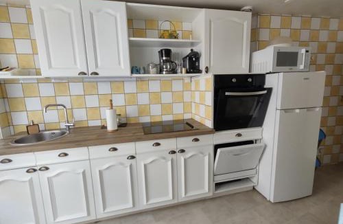 Lormes House | Séjour familial au Gite Iza – Lorme