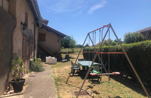 Germolles-sur-Grosne Bed & Breakfast | Séjournez au moulin du Clairon, calme et détente