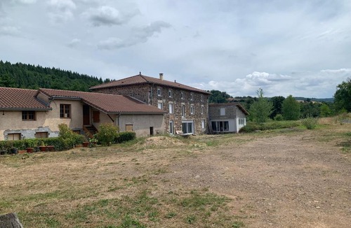 Germolles-sur-Grosne Bed & Breakfast | Séjournez au moulin du Clairon, calme et détente