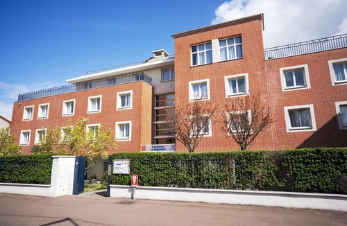 Bleuets - Bordieres - Pinsons Apartment | Séjours & Affaires Créteil Le Magistere