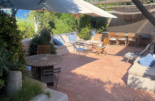 Saint-Tropez Villa | Saint Tropez magical villa on secluded beach walking distance from village center