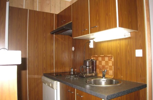 Aix-les-Bains Apartment | SEASONAL RENTAL in AIX-LES-BAINS FACE AU LAC SUR LE GRAND PORT