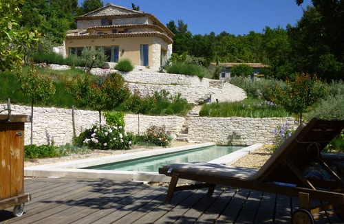 La Roque-sur-Pernes House | Secluded property, views 100 Km, 4-acre park, 17m long pool