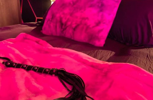 Evans Apartment | Secret 673 Love Room et Spa