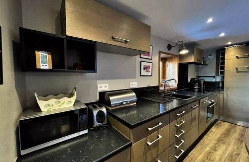 Saint-Martin-de-Belleville Ski Chalet | Semi-detached chalet for 5 people 150m from the ski lift