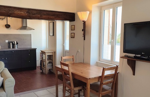 Tannay House | Serene 1-bedroom house in lovely Tannay perfect for relaxing getaway