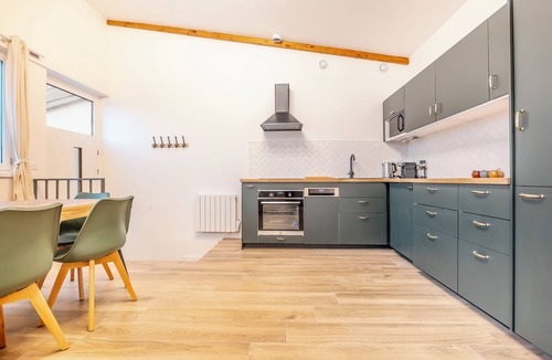 Villejuif Condo | Serenity House - metro line 7 + parking lot