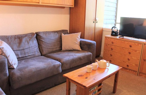 Les Claux Apartment | Ski-in/Ski-out Apt, 1 Bed, Sleeps 4, Center of Vars Les Claux