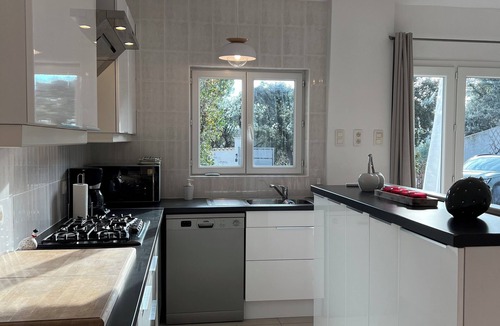 Suze-la-Rousse House | Small house in Drôme provençale among vineyards,truffles,lavender - 4 people