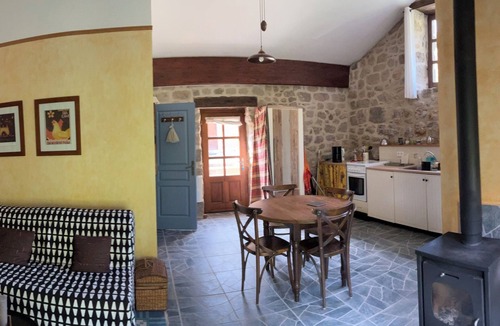 Saint-Julien-Labrousse House | Small stone cottage in the heart of nature - Ardèche Verte