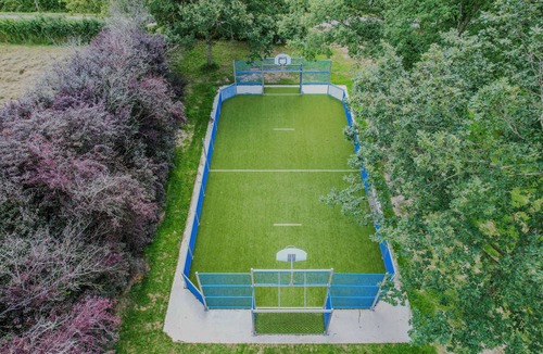 Trezelles Villa | So Villa Les Ruets (03) - Heated swimming pool - City Stadium- 2h Lyon - 30p.