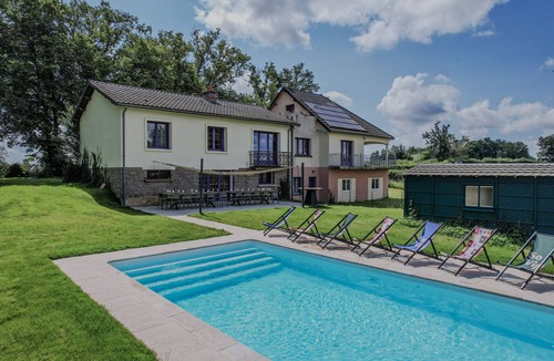 Trezelles Villa | So Villa Les Ruets (03) - Heated swimming pool - City Stadium- 2h Lyon - 30p.