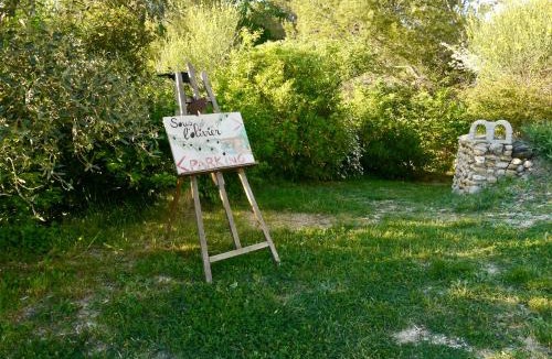 Buisson House | Sous l'Olivier