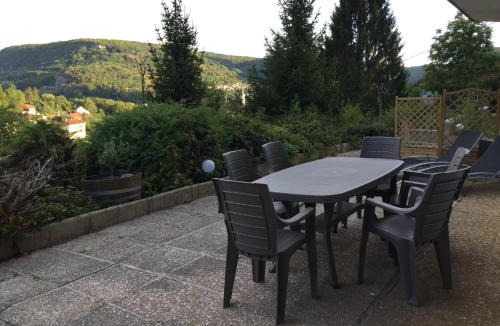 Ornans Apartment | Sous le Château