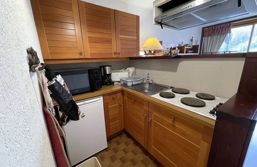Laveissiere Apartment | South-facing studio in the heart of the resort, direct slope access