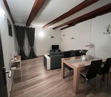 Grandvillars Apartment | Spacieux 61 metres carré tout confort