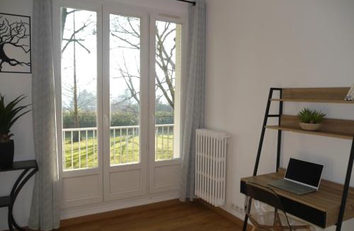 Orsay Apartment | Spacieux F5 au parc arboré