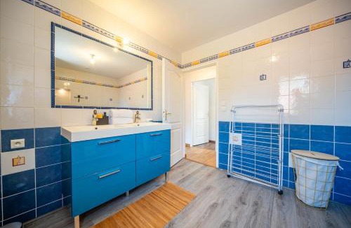 Lux Apartment | Spacieux logement près de Chalon