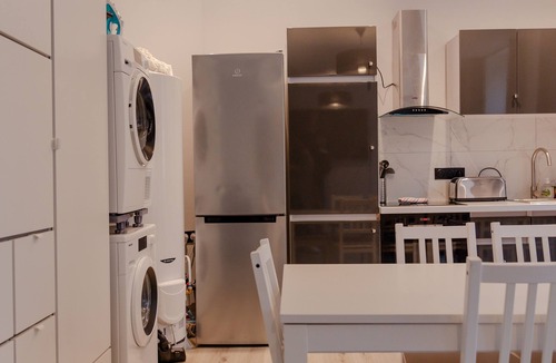 Vincennes Apartment | Spacious 3-bedroom apartment with AC and WiFi in charming Vincennes