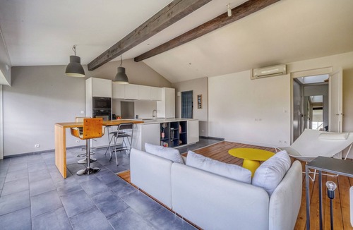 Saint Seurin - Fondaudege Apartment | Spacious and bright haven of peace