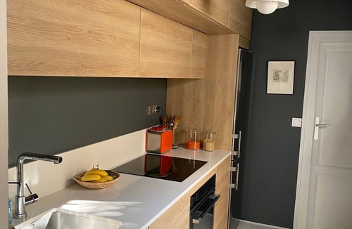 Saint Seurin - Fondaudege Apartment | SPACIOUS APARTMENT (90m2), LUMINOUS, QUIET, NEAR PUBLIC GARDEN