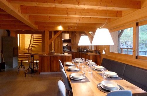 Beaufort Ski Chalet | Spacious chalet with parking - 13 guests