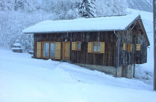 Beaufort Ski Chalet | Spacious chalet, pets welcome - 8 guests