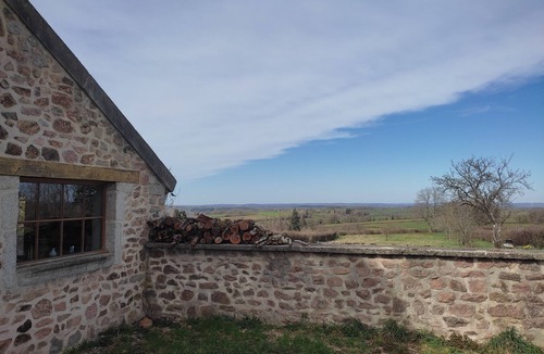 Saint-Leger-Vauban House | Spacious cottage with breathtaking views of the Morvan region