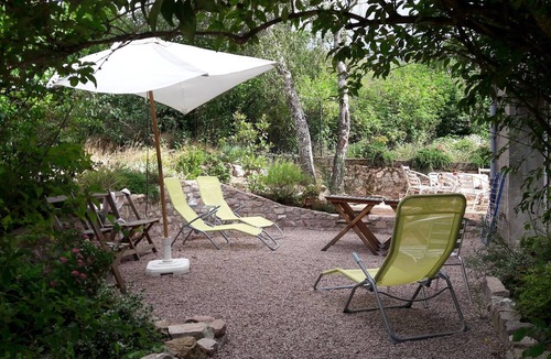 Loddes House | Spacious Cottage Near Le Pal Zoo, Vichy – Sleeps 15, Central France
