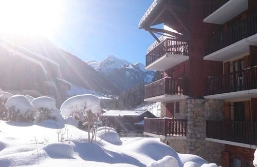 Areches Apartment | Spacious duplex for 10 people with pool in Arêches-Beaufort