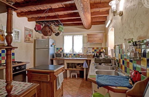 Chavanay Cottage | Spacious gîte near nature - 10 guests