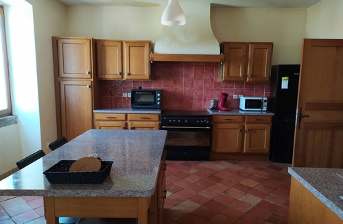 Lavilledieu House | Spacious house ideally located (Grotte Chauvet, Vogué, Aubenas).