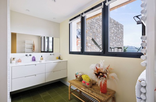 Hasparren Apartment | Spacious URSUYA studio with mountain views, spa & pool access