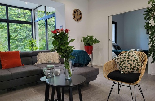 Verrieres-le-Buisson Villa | Splendid Villa: Spa & Billiards & Air Hockey access to RER 35 min from Paris