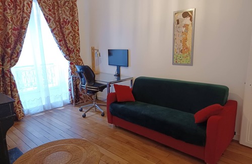Notre-Dame-des-Champs Apartment | St Germain/Luxembourg garden,110sqm/1200sqf renovated! Ideal for families!