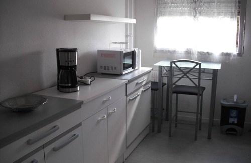 Faubourg-Raines Apartment | Staying for a few nights in Dijon