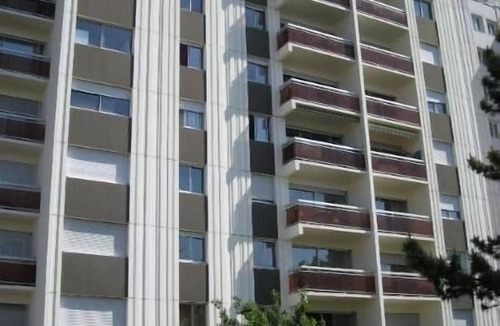 Faubourg-Raines Apartment | Staying for a few nights in Dijon